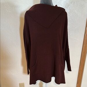 Cozy maroon poncho Sweater